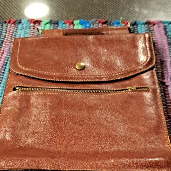 Classic Brown Leather Satchel - Picture 2 of 5